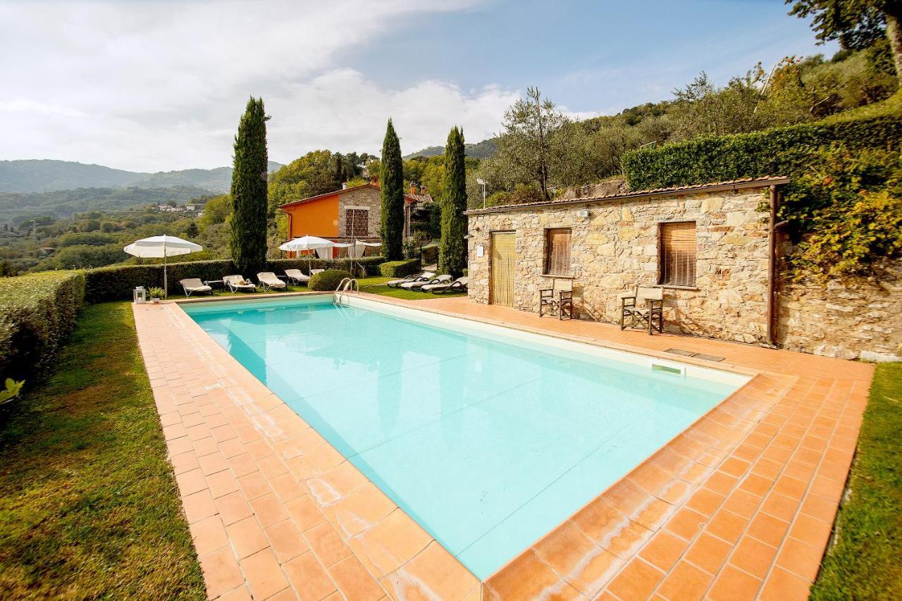 Casetta Di Butia, Glicine Apartment ボルゴ・ア・モッツァーノ エクステリア 写真