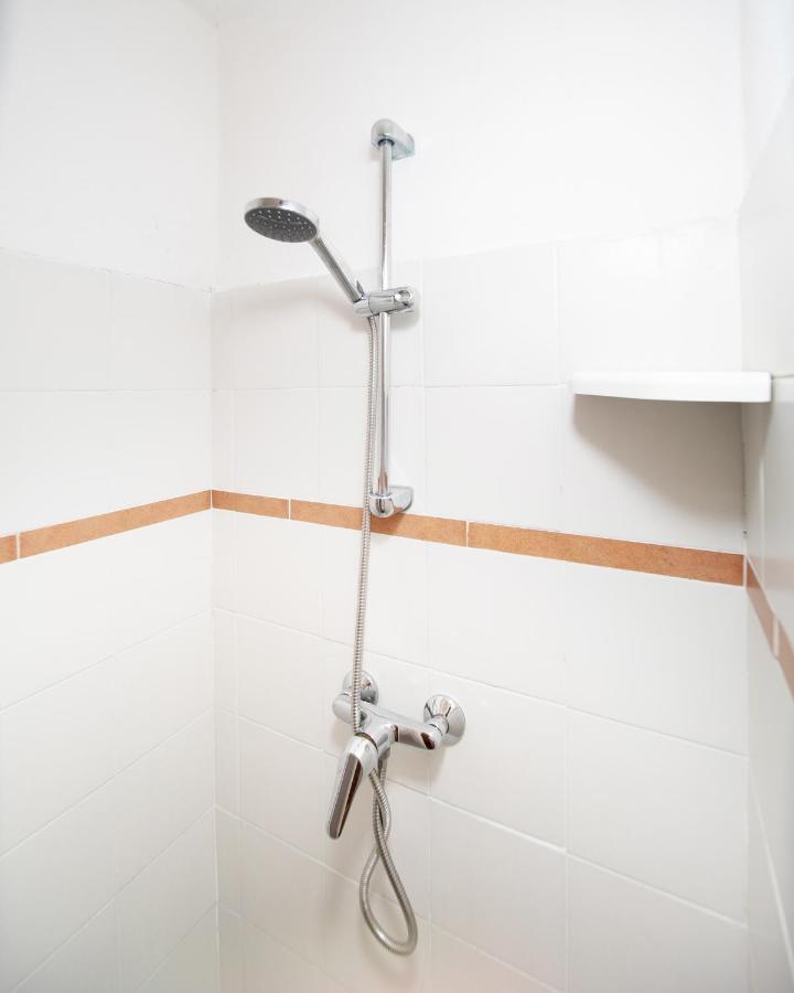 Casetta Di Butia, Glicine Apartment ボルゴ・ア・モッツァーノ エクステリア 写真